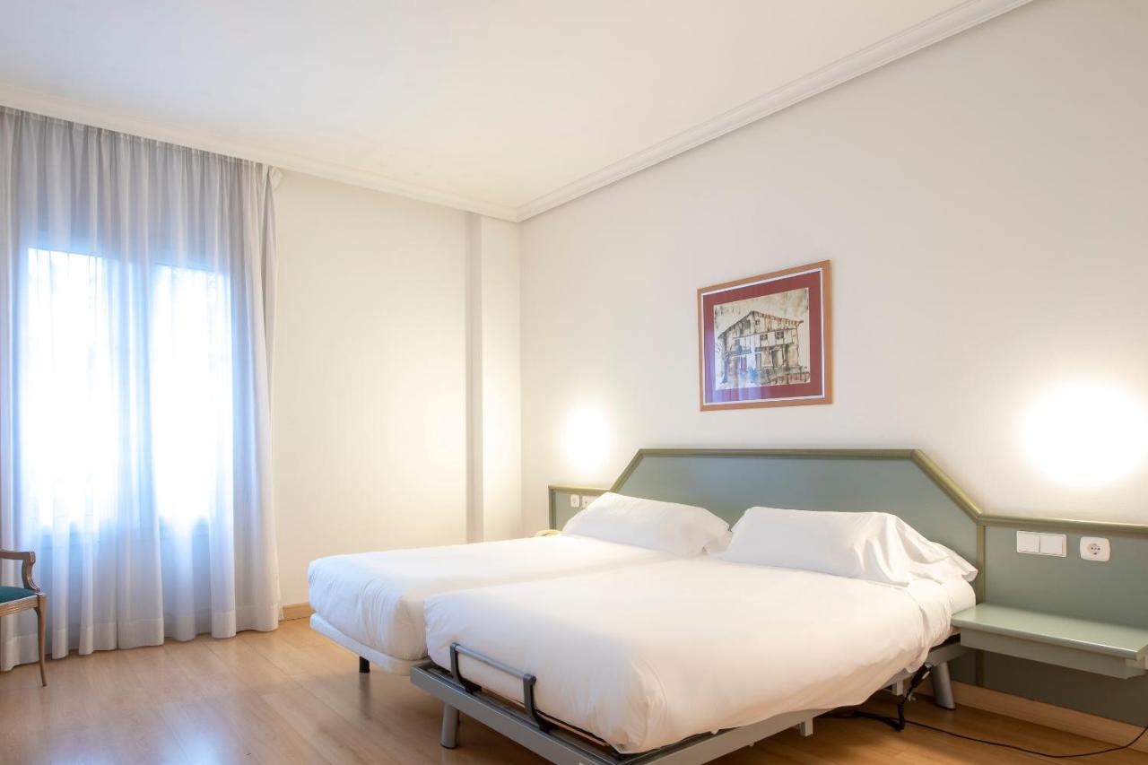 Hotel Urdanibia Park 이룬 외부 사진