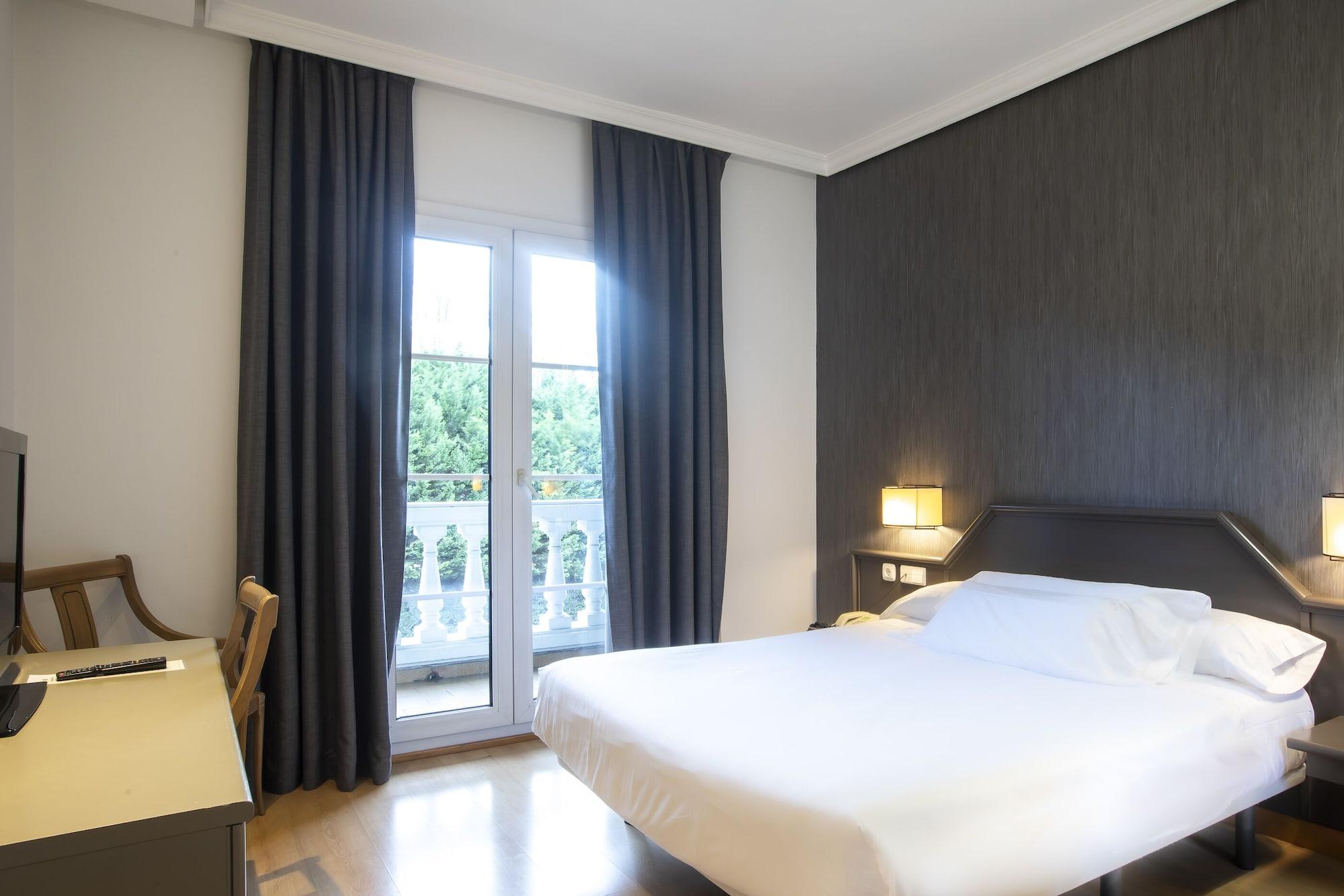 Hotel Urdanibia Park 이룬 외부 사진